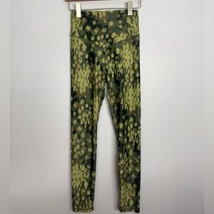 NWT Offline by Aerie 7/8 Legging Hi Rise Cross Waist Green Splatter